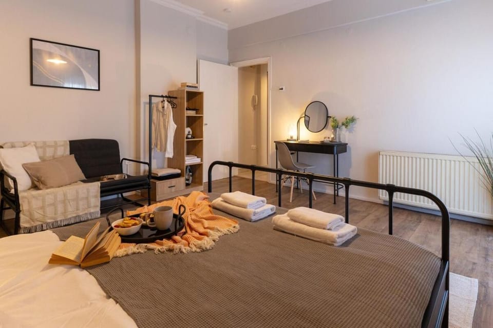 Seaview Serenity Suite Apartment in Thessaloniki
