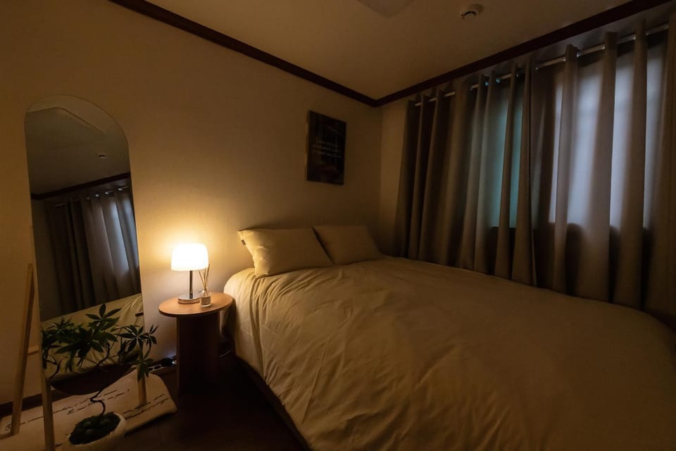 Open Deal! Line 2 and 7 Station Area, Seongsu, Seoul Forest, Han River, Airport Bus 2min Villa in Seoul