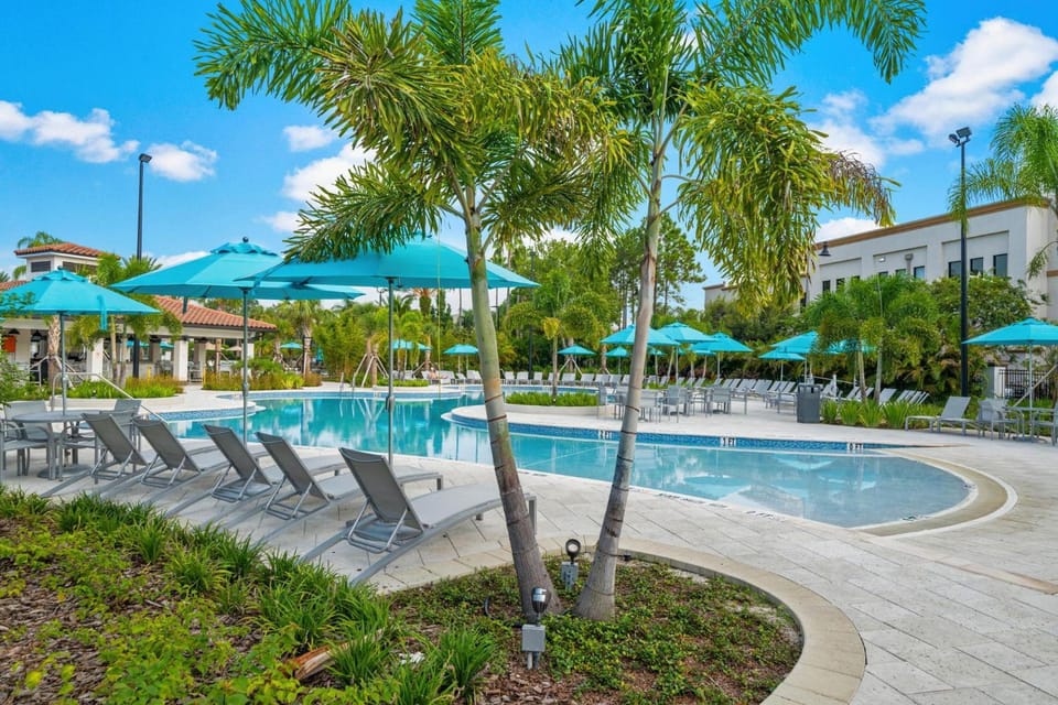 WOW New Upscale Penthouse House in Orlando