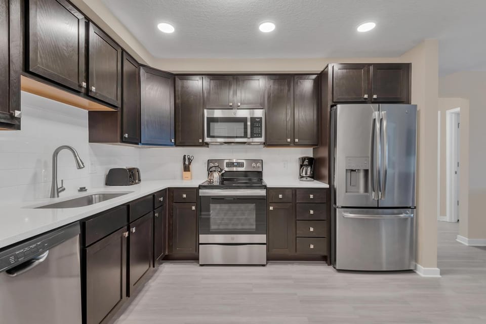 WOW New Upscale Penthouse House in Orlando