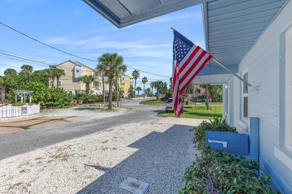 Terrapin Station House in New Smyrna Beach