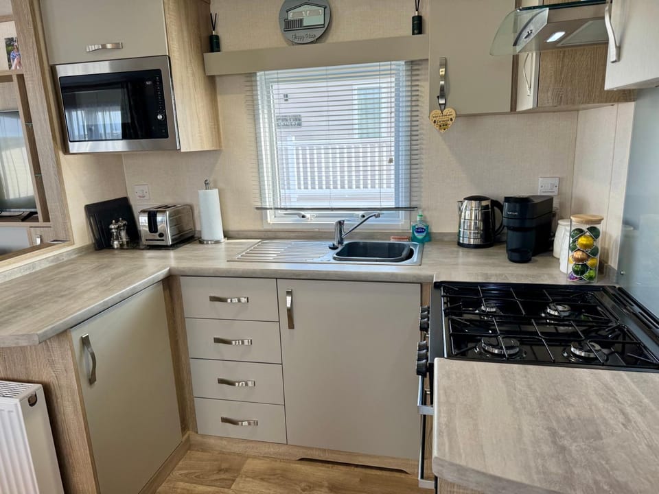 Sutherland C14 Campground/ 
RV Resort in Lossiemouth