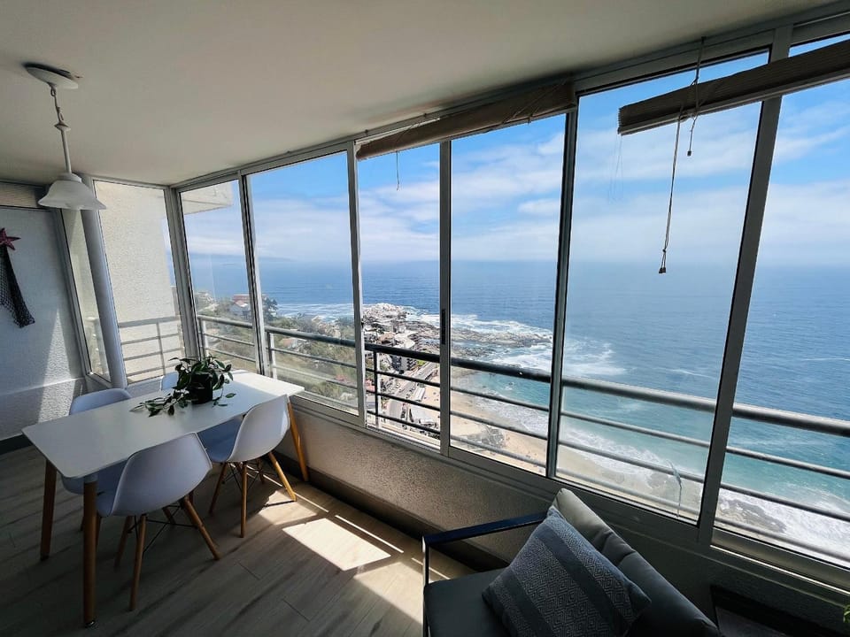 Comodo departamento en Reñaca sector playa Cochoa Apartment in Vina del Mar