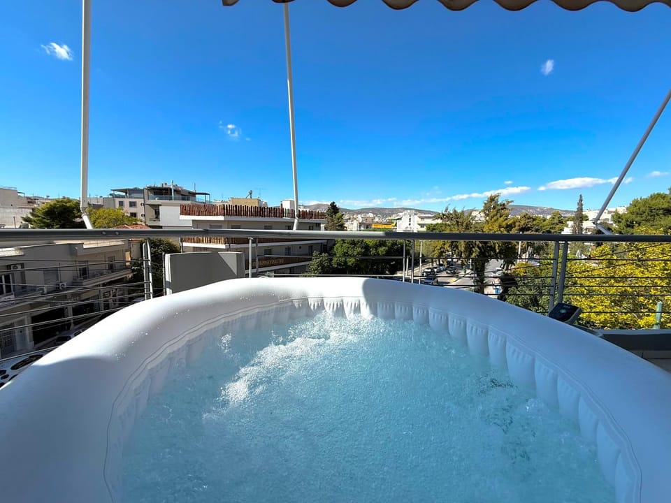 Natural landscape, Hot Tub, Balcony/Terrace