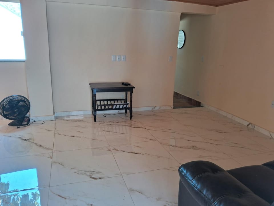 Casa de Veraneio Itaipuaçu House in Niterói