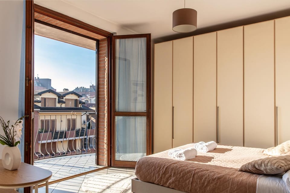 Bed, View (from property/room), Balcony/Terrace, Photo of the whole room