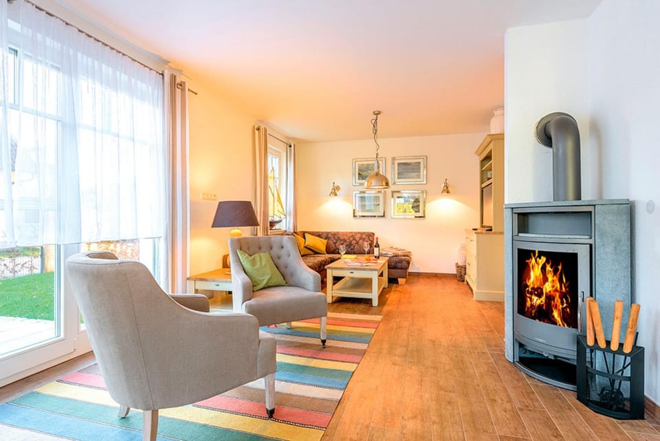 Ferienhaus Rosenberg House in Zingst