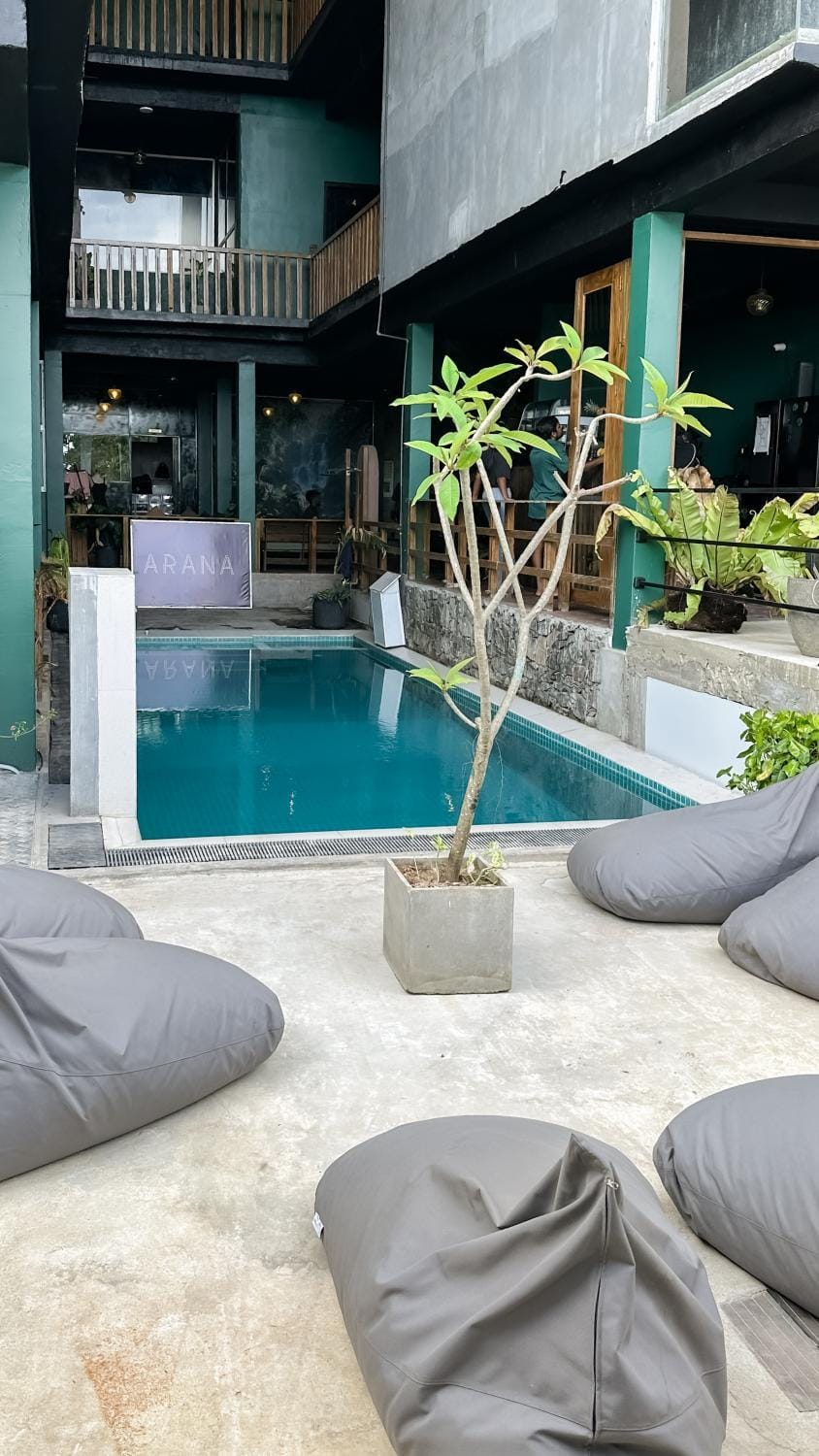 Swimming pool