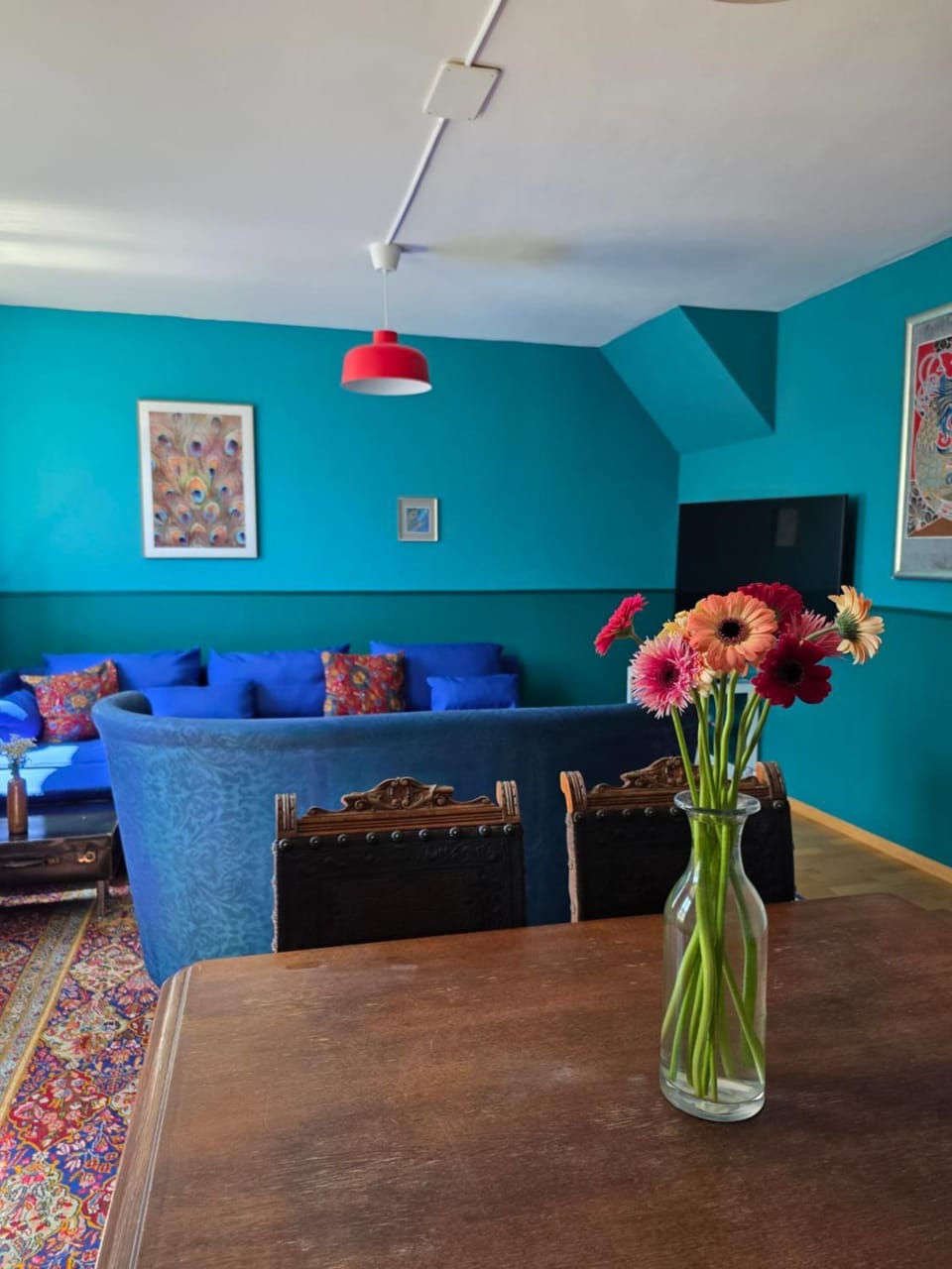 Your Penthouse - Baselcard - Lift - 15min to Airport - Garden Apartment in Basel