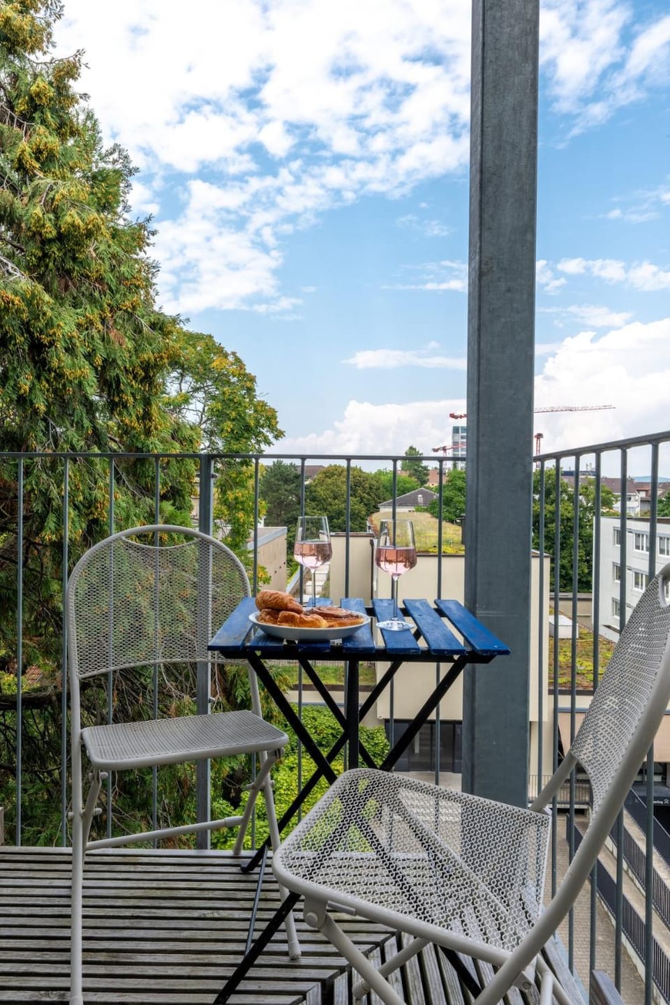 View (from property/room), Balcony/Terrace, Balcony/Terrace, Dining area