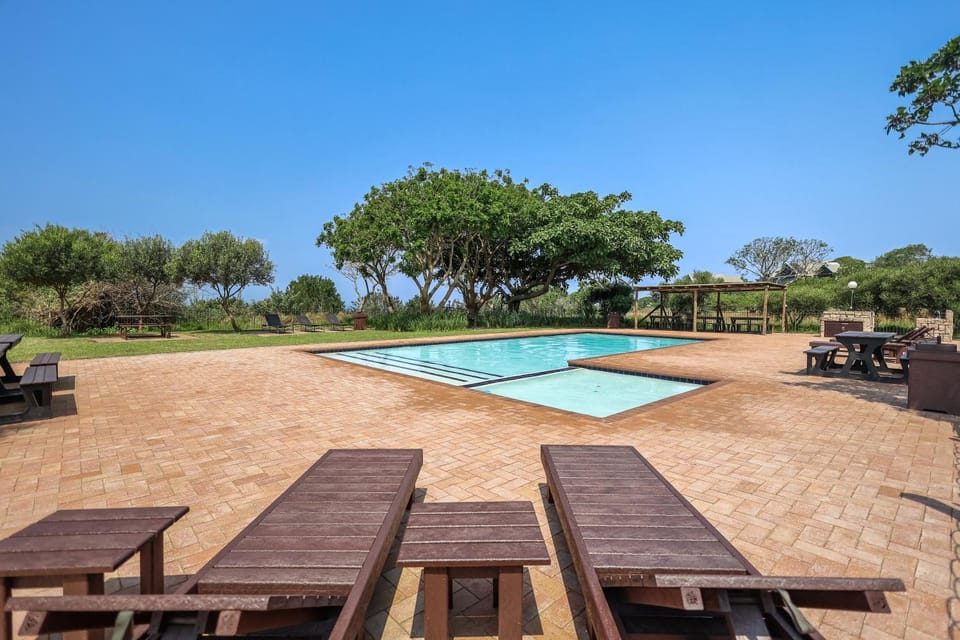 Tamboti Apartments Apartment in Dolphin Coast
