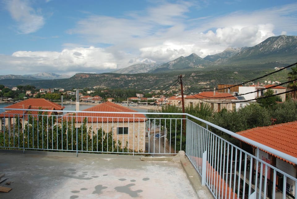 City view, Mountain view