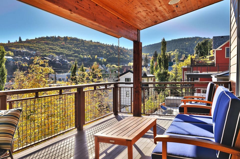 Old Town Escape Ski Access Theater Hot Tub House in Park City