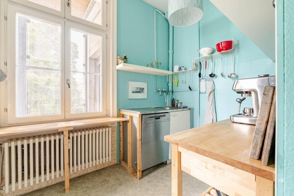 Coffee/tea facilities, Kitchen or kitchenette, dishwasher