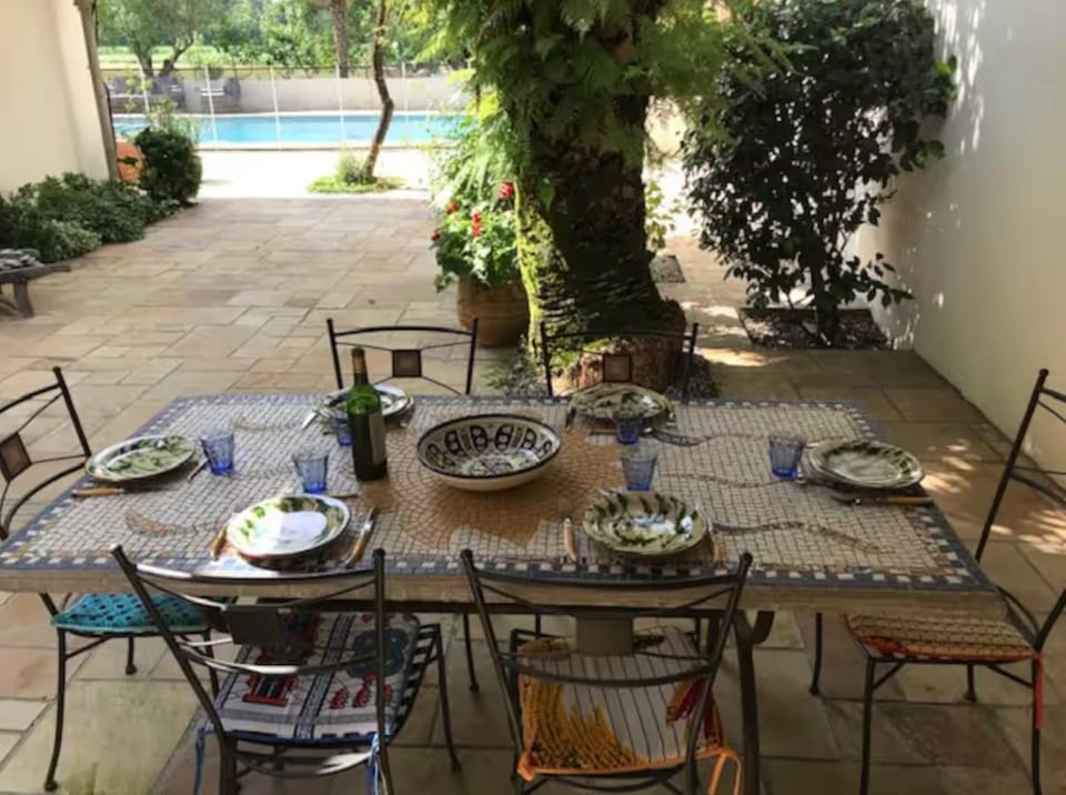 Vieille House Villa in Nouvelle-Aquitaine