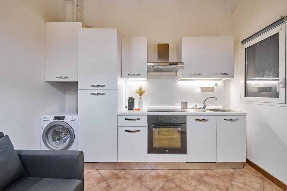 Centro- Cadorna, comfort, Wi-Fi and AC Apartment in Milan