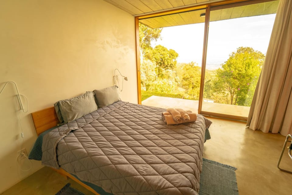 Bed, View (from property/room), Photo of the whole room, Bedroom