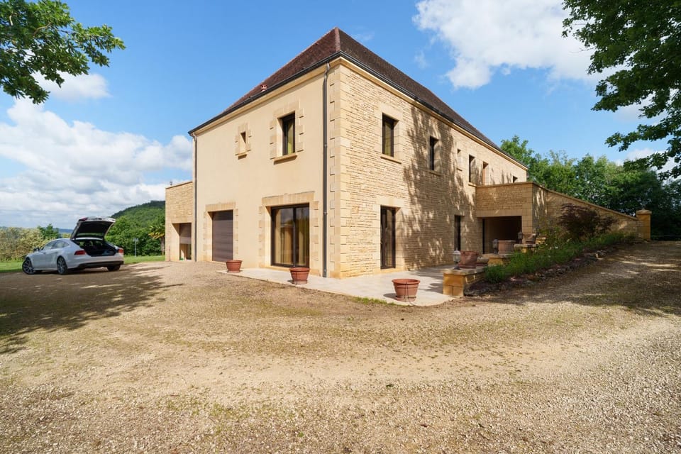 Charmante Villa en Pierre - Piscine House in Occitanie