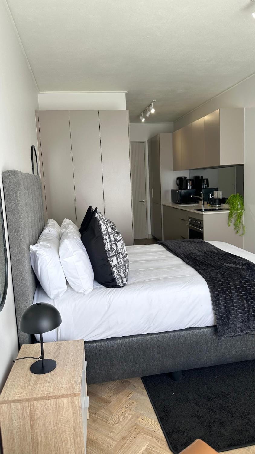 The One AT One Rosebank Apartment in Johannesburg