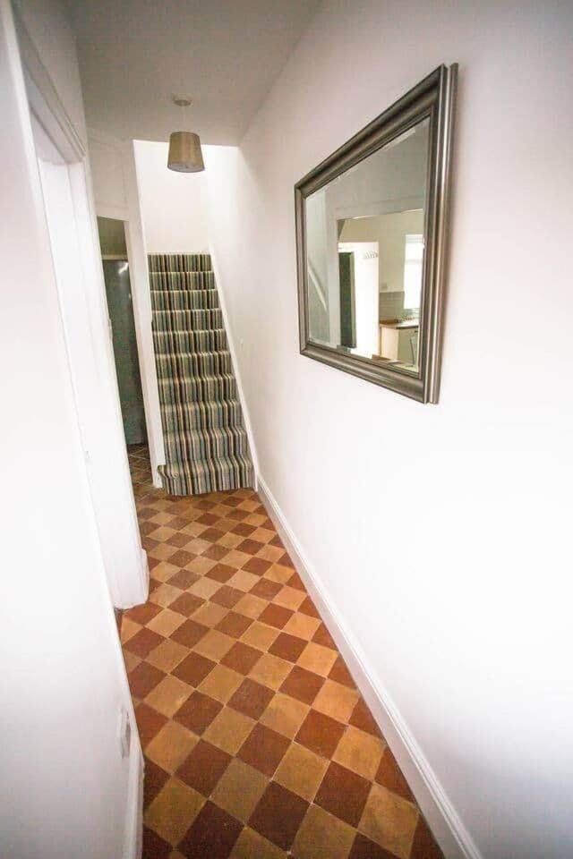 Stone's Throw // Central Newquay // Parking House in Newquay