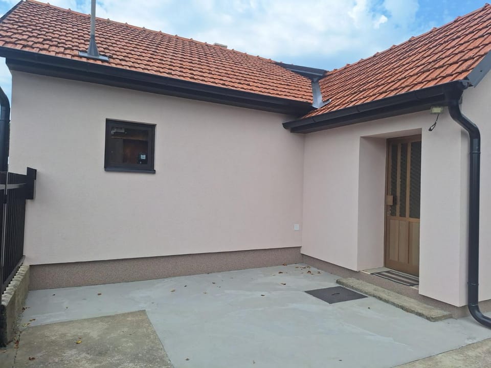 Topole 2 Apartment in Vojvodina