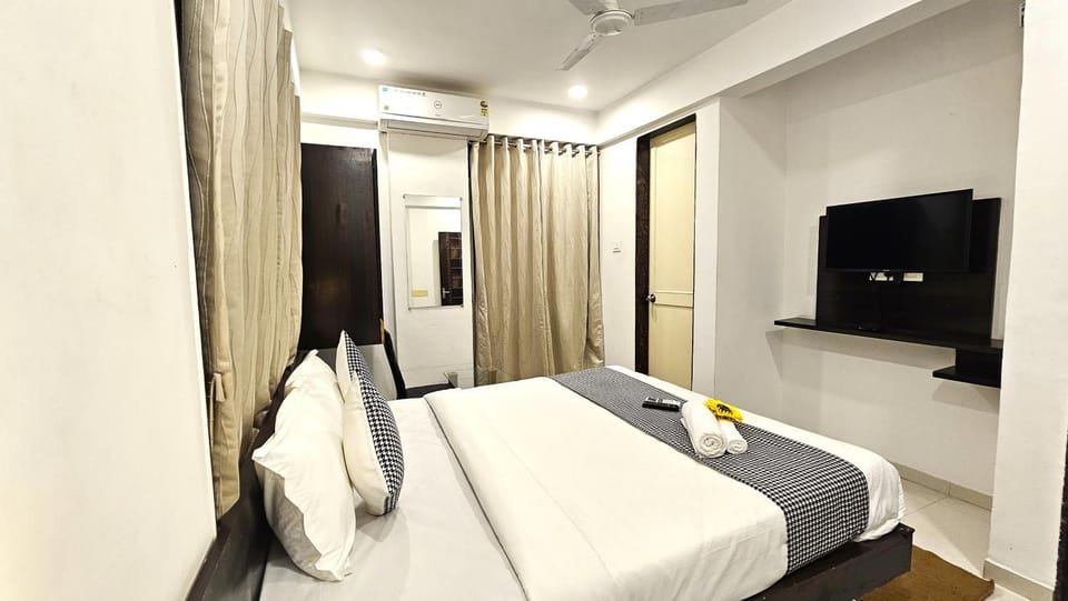 TV and multimedia, air conditioner