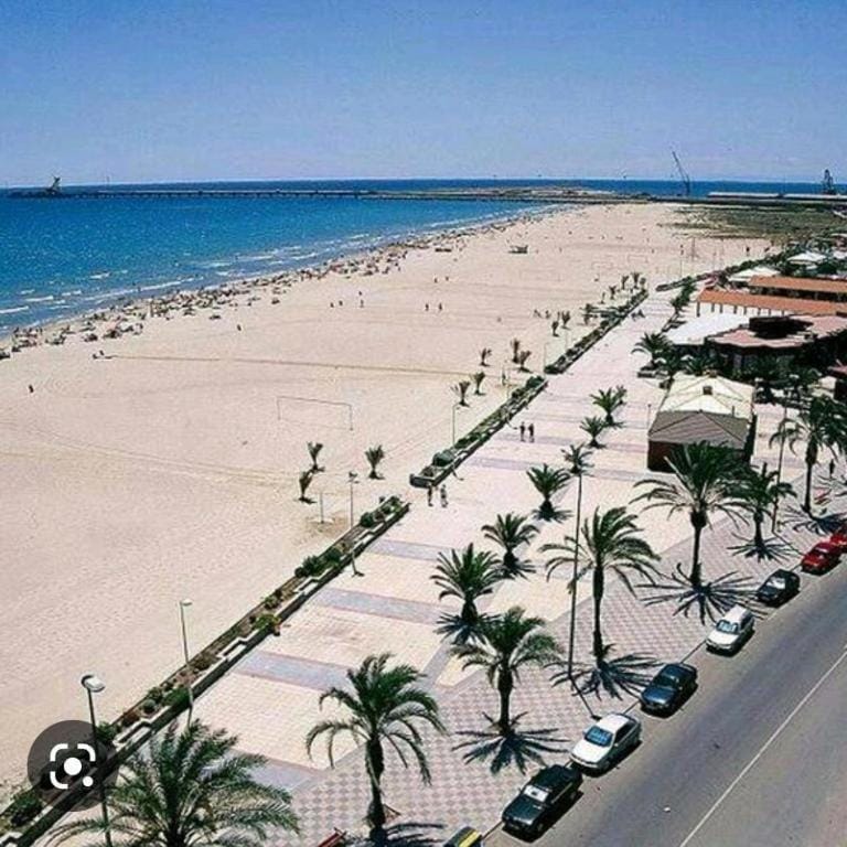 Duplex Ático con terraza y BBQ Apartment in Port de Sagunt