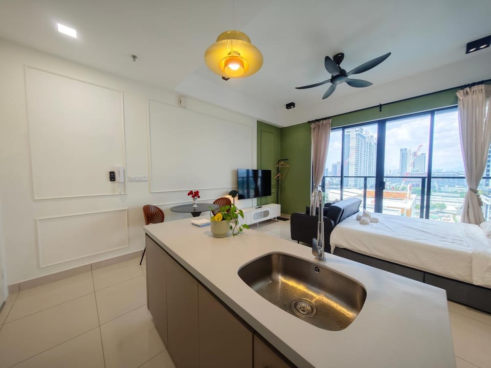 TRION The 108 Family Suite Pool & City view Apartment in Federal Territory of Kuala Lumpur