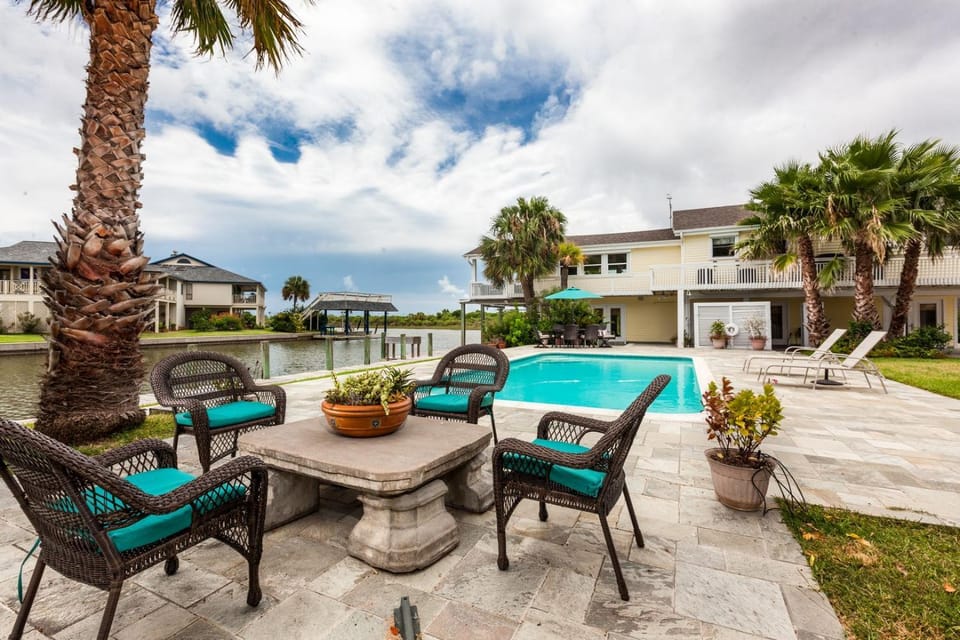 Luna Mar House in Galveston Island