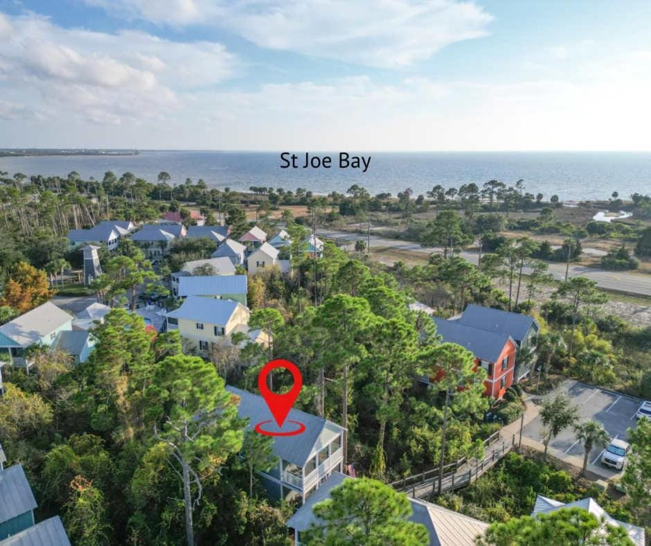 The Funky Oyster Pool Port St Joe House in Florida
