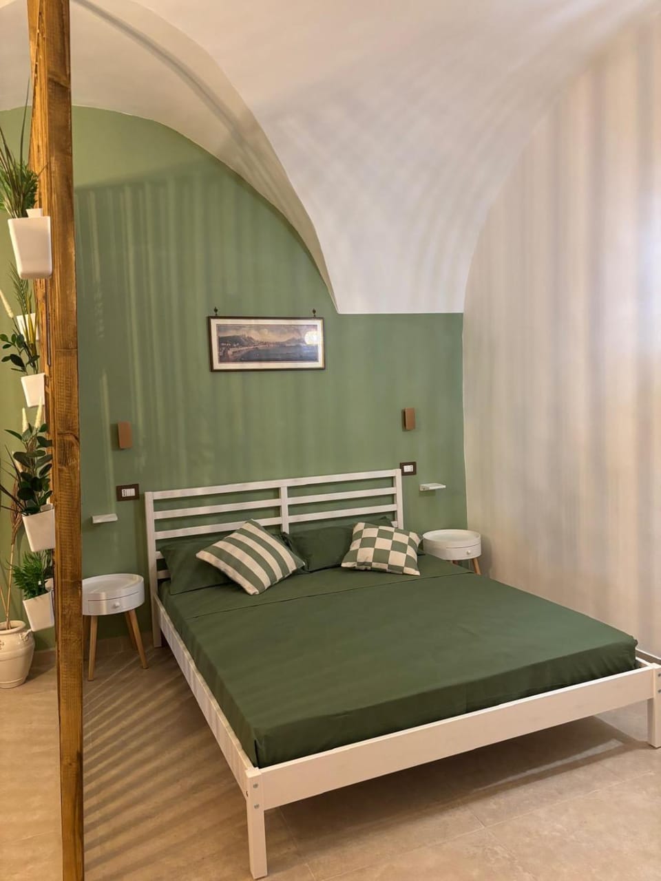 Metro House Apartment in Naples