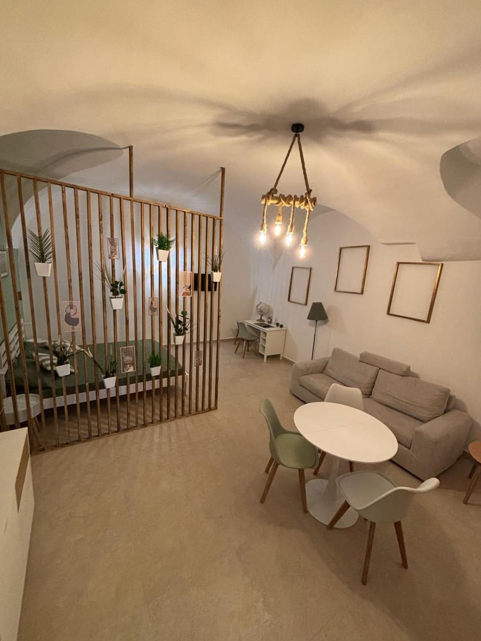 Metro House Apartment in Naples