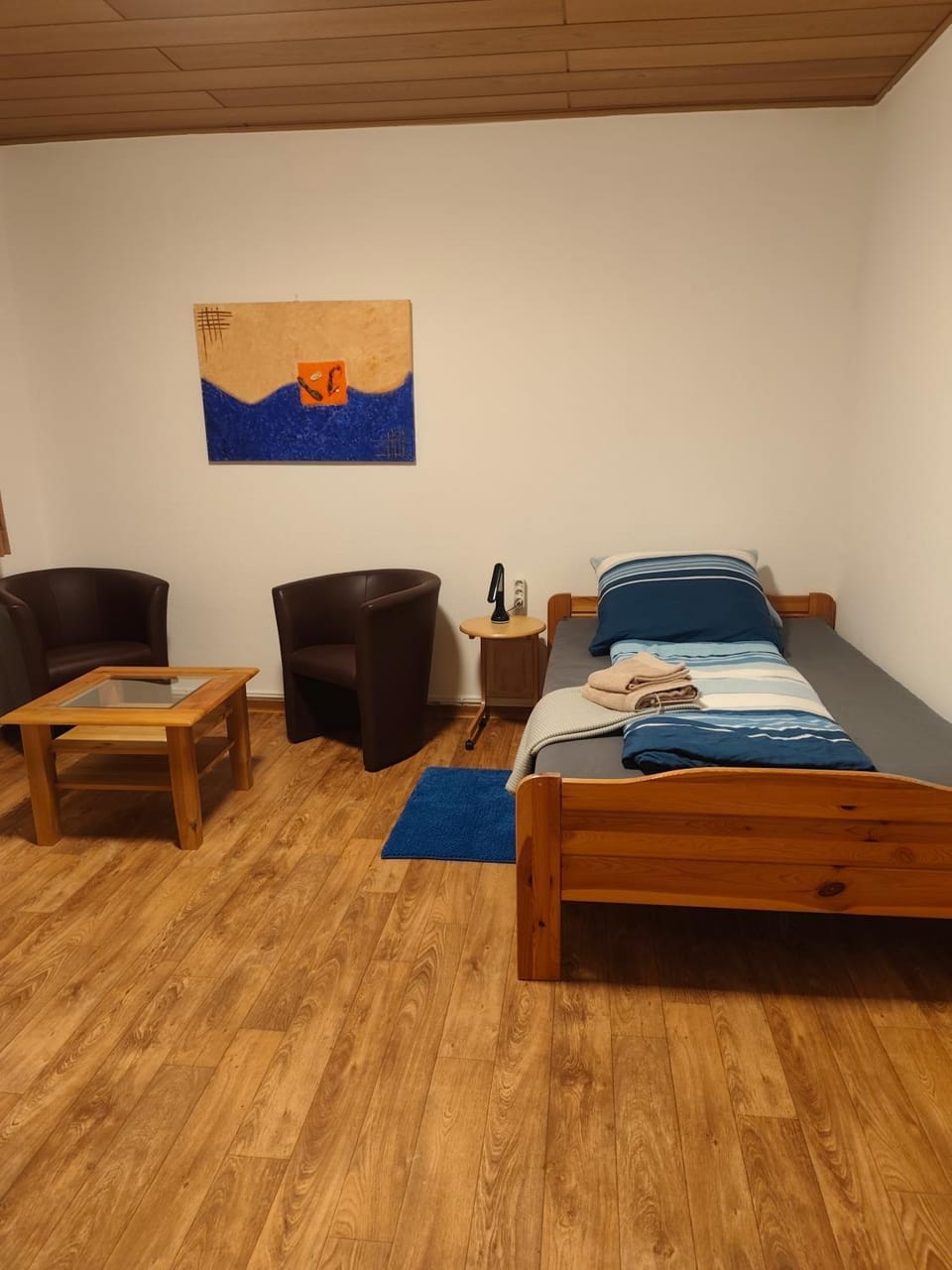 Seating area, Bedroom