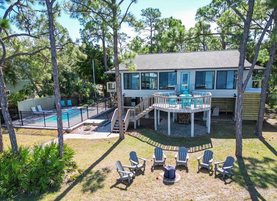 No Regrets House in Saint George Island