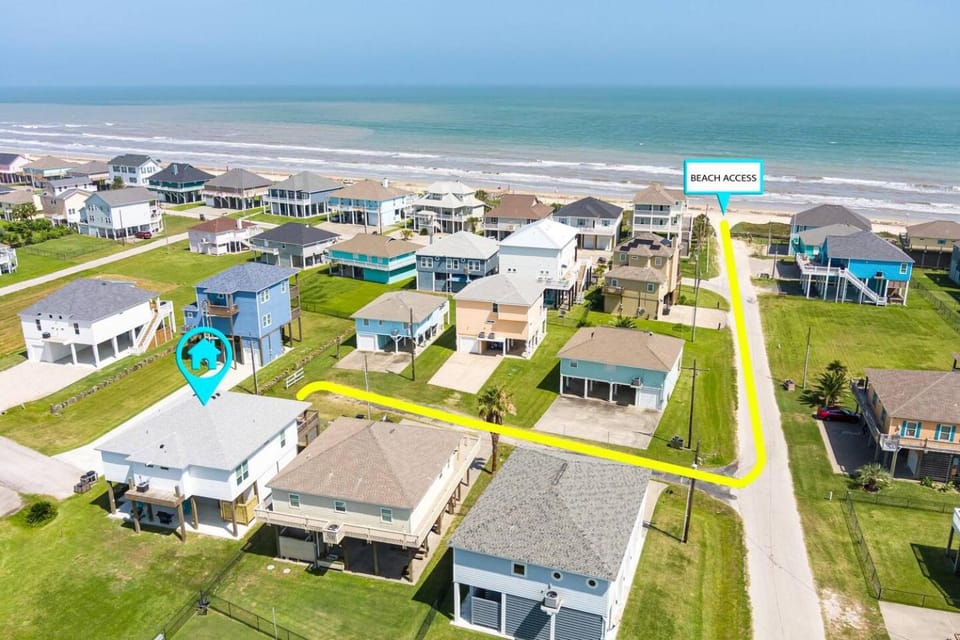 Property building, Day, Neighbourhood, Bird's eye view, Beach, Sea view, Location
