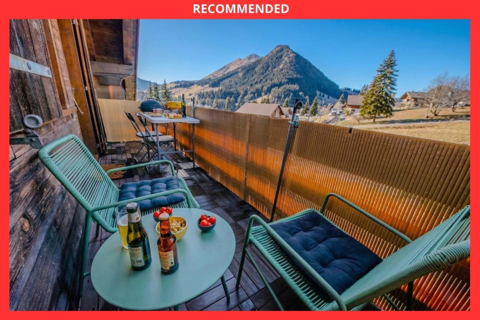Property building, Balcony/Terrace