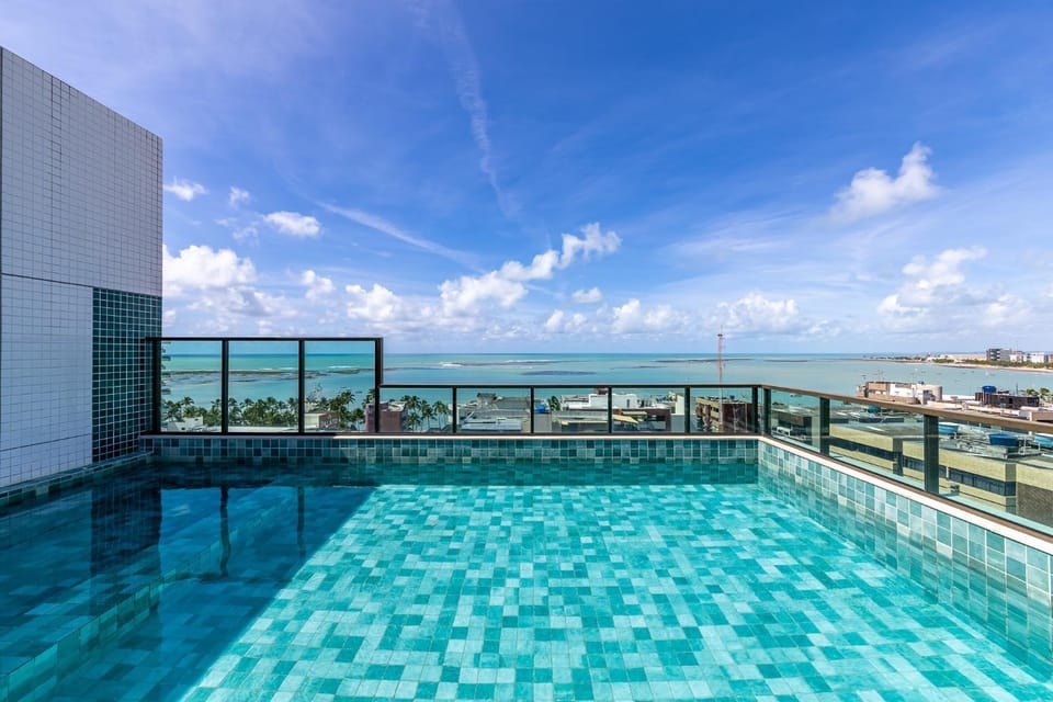 Day, Natural landscape, View (from property/room), Balcony/Terrace, Pool view, Sea view, Swimming pool, sunbed