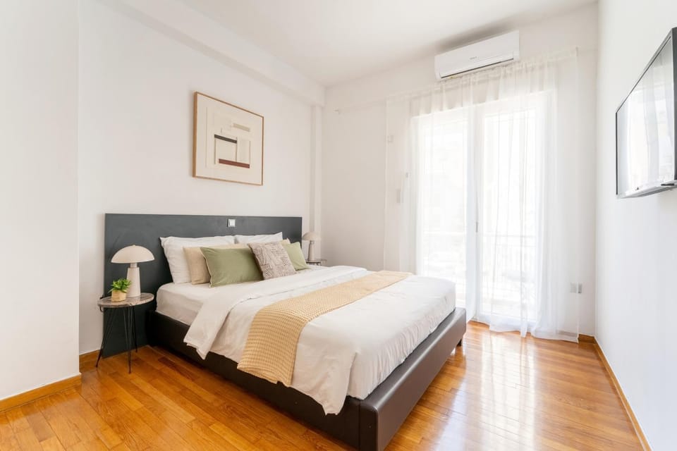 New Secret 2BR in Athens coolest neighborhood Apartment in Athens