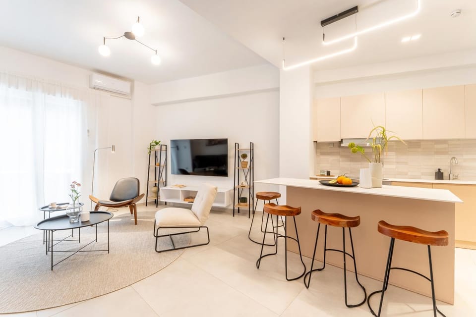 New Secret 2BR in Athens coolest neighborhood Apartment in Athens