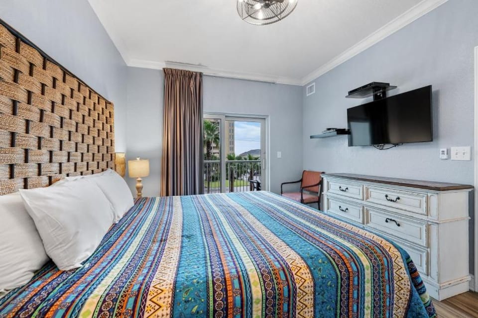 Crystal Tower 207 by Youngs Suncoast Apartment in West Beach