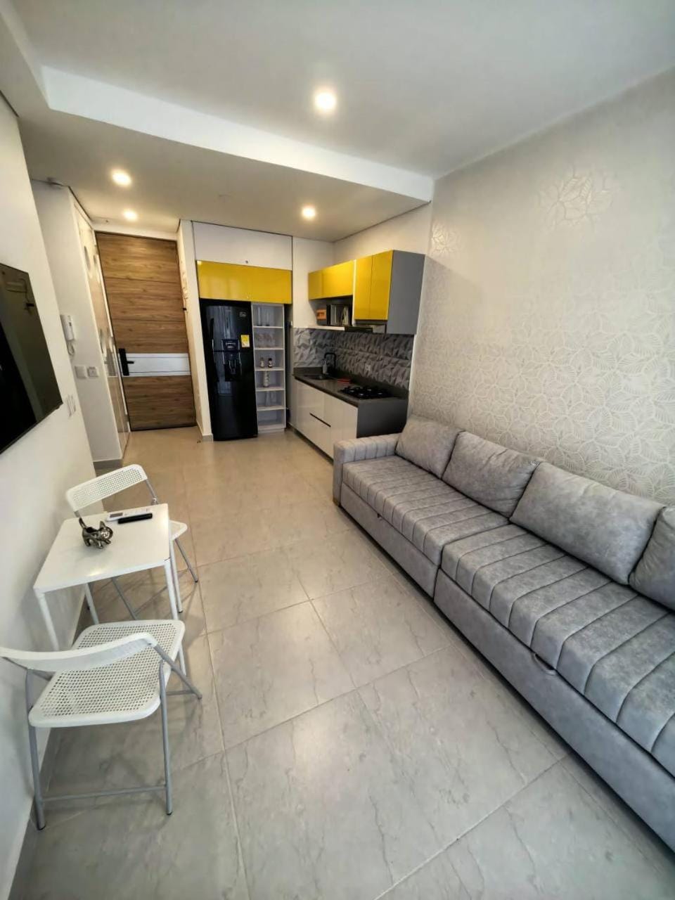 TV and multimedia, Kitchen or kitchenette, Living room, Dining area