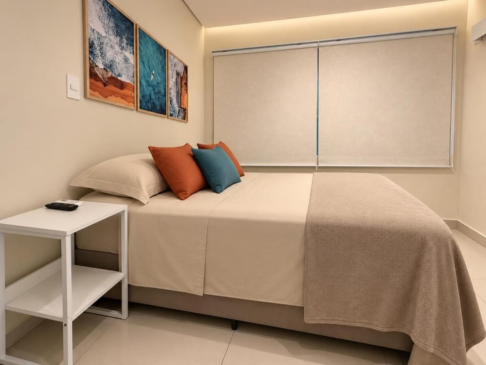 Bed, Photo of the whole room, hair dryier, air conditioner