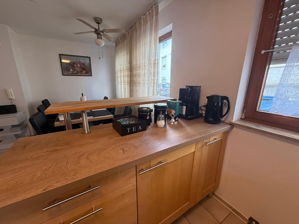 Coffee/tea facilities, minibar