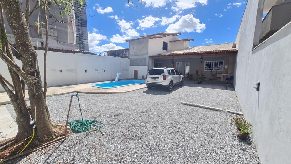 Casa com Piscina Portal Camboriú - Best Location House in Camboriú