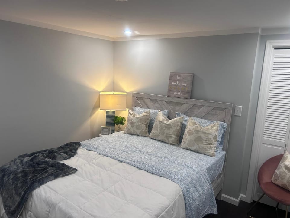 So cute so cozy Apartment in Elizabeth