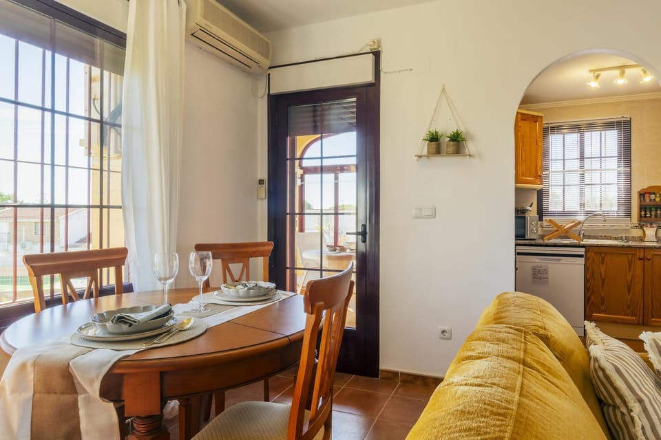 Apartment Pink Club Salino Apartment in Torrevieja