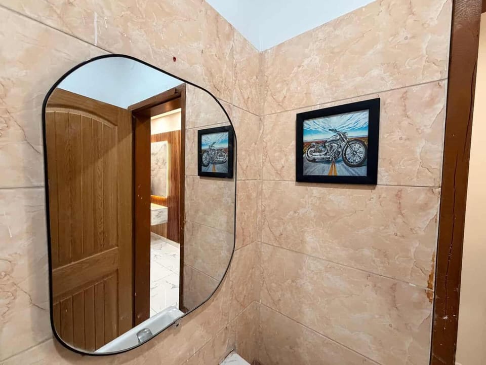 Danny Luxe studio Apartment Apartment in Islamabad Capital Territory