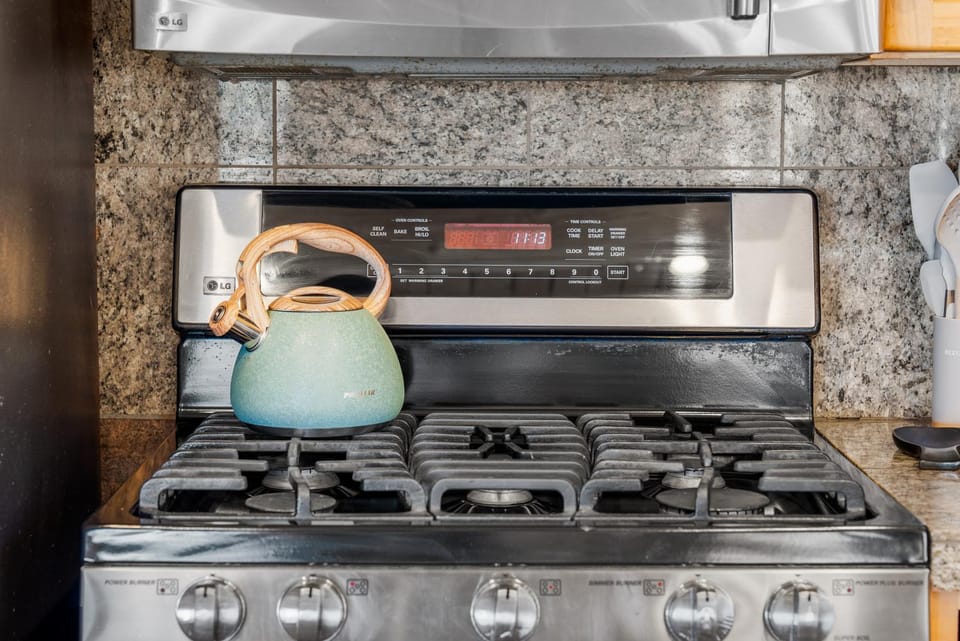 Kitchen or kitchenette, stove