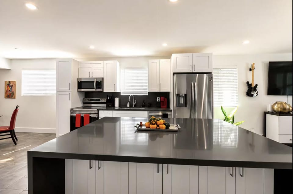 Kitchen or kitchenette, kitchen