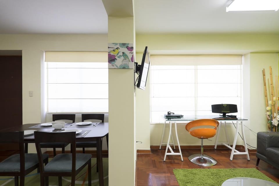 Dining area, Family